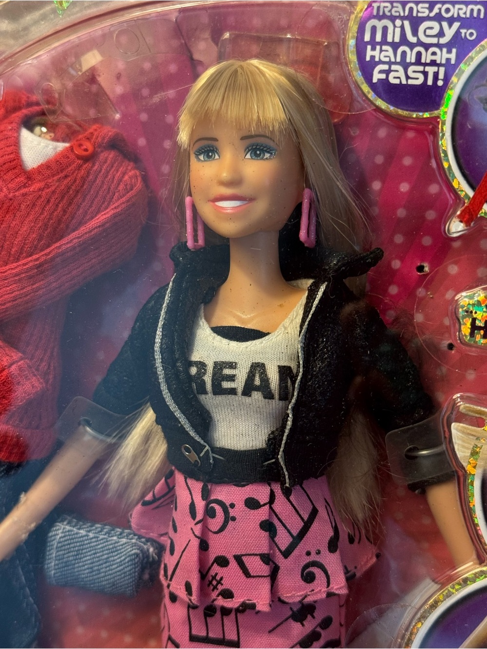 Hannah Montana and Miley Stewart Quick Hair Switch Barbie Doll - Disney - Picture 2 of 8